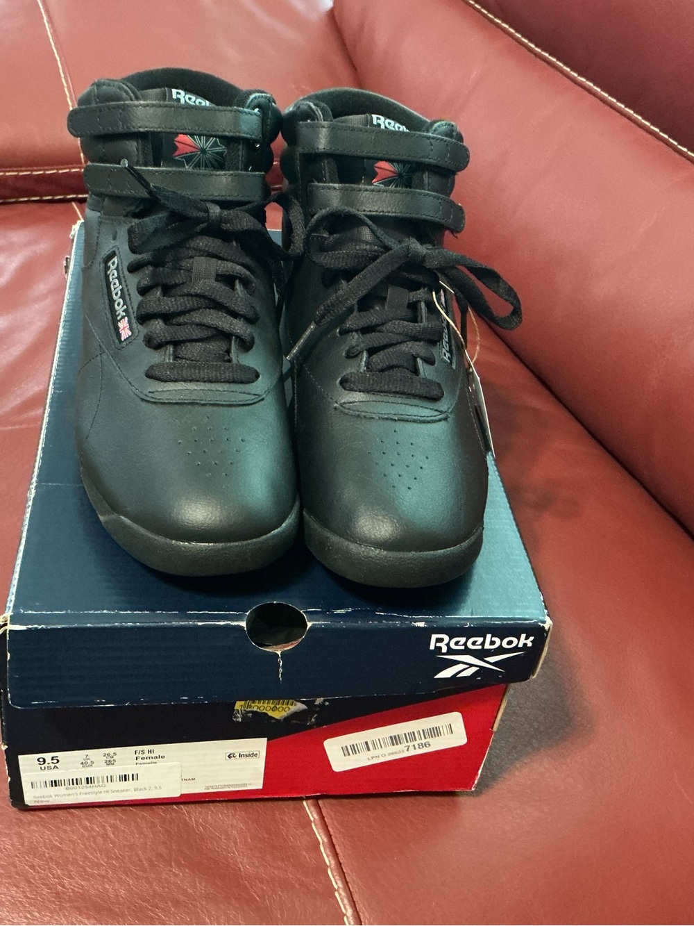 Reebok Womens Black High-Top Freestyle Sneakers Size 9.5 OR 9